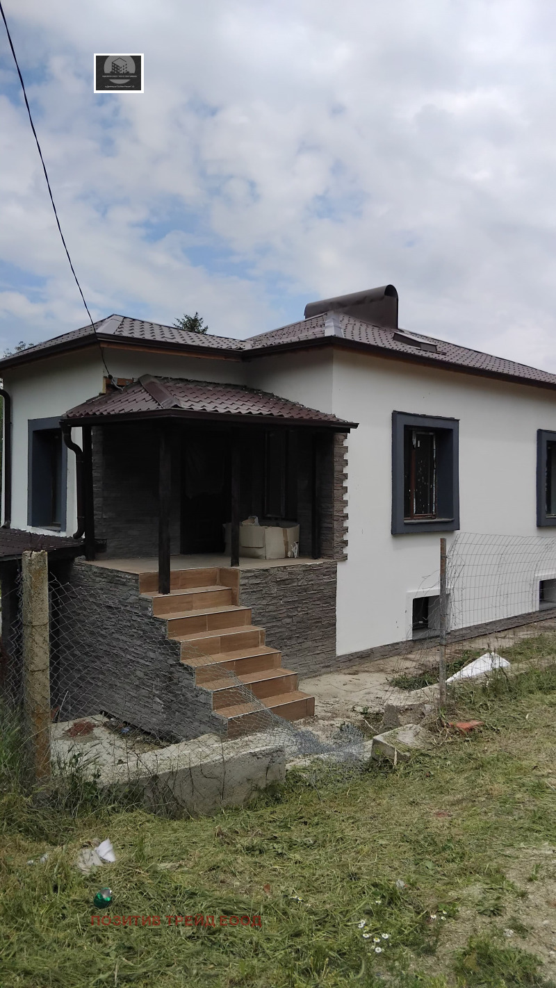Продава  Къща, област Кюстендил, гр. Дупница •  179 000 лв. • ID 49555443 — holmes.bg - [1] 