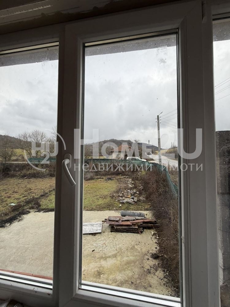 Продава КЪЩА, с. Ябланица, област София област, снимка 12 - Къщи - 53315352