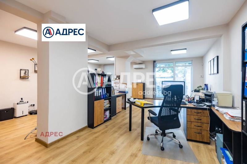 Продава МАГАЗИН, гр. Варна, Център, снимка 2 - Магазини - 52747046