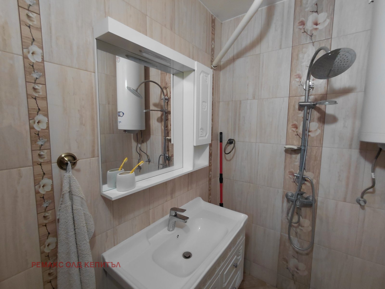 Продава 3-СТАЕН, гр. Велико Търново, Колю Фичето, снимка 11 - Апартаменти - 54978065