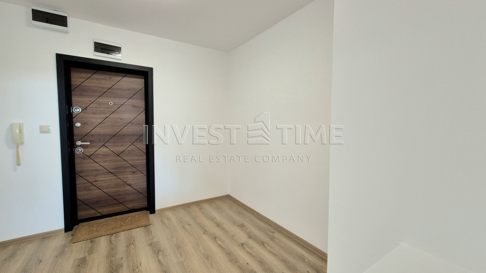Продава 3-СТАЕН, гр. Варна, Гранд Мол, снимка 13 - Апартаменти - 55103406