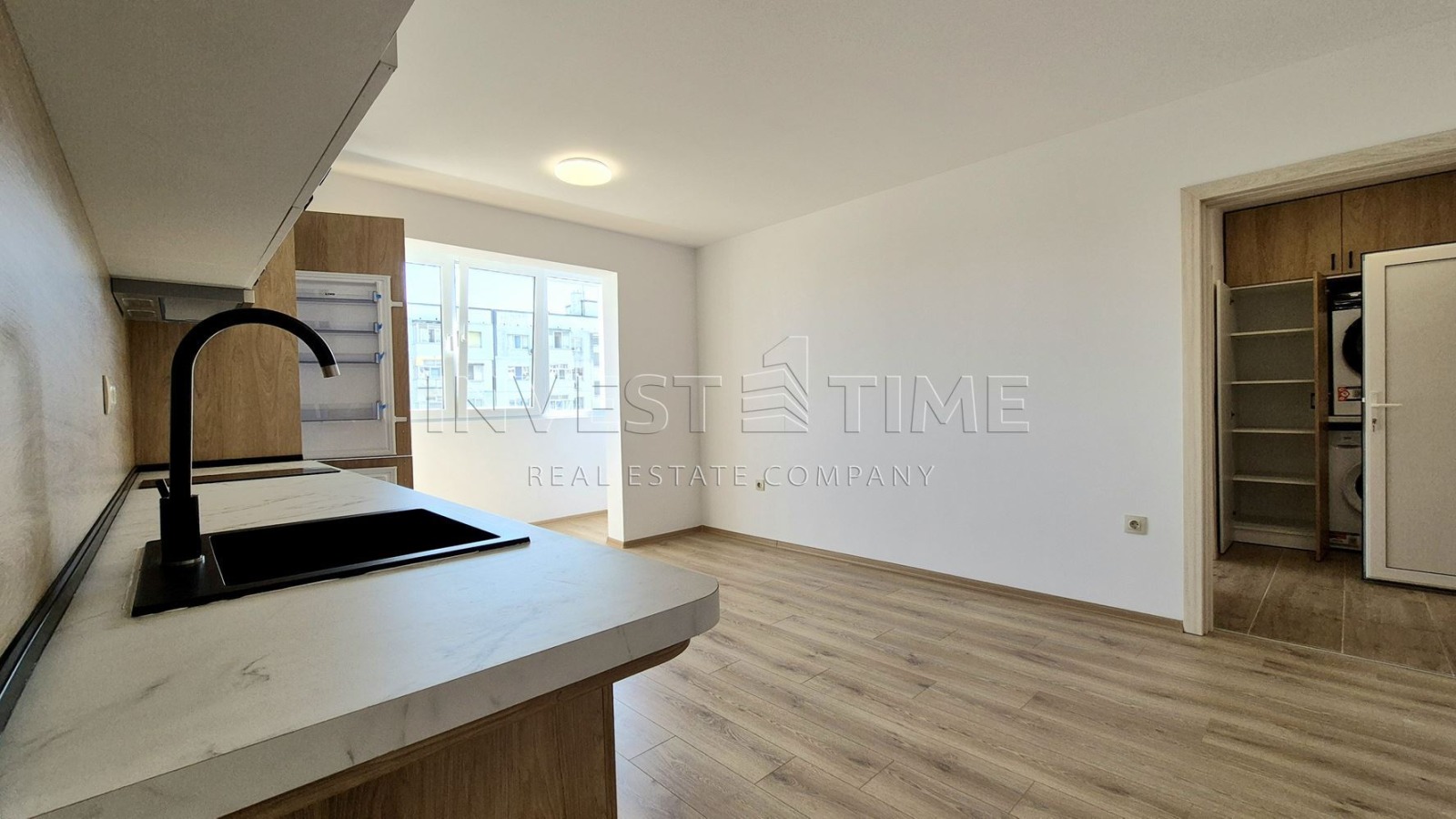 Продава 3-СТАЕН, гр. Варна, Гранд Мол, снимка 4 - Апартаменти - 55103406