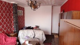 1 Schlafzimmer Radomir, region Pernik 5