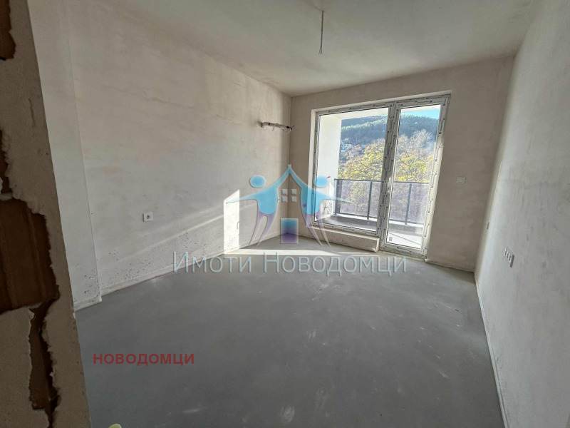 Продава 3-СТАЕН, гр. Шумен, Боян Българанов 1, снимка 3 - Апартаменти - 52402890