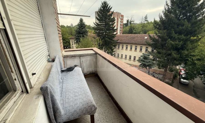 Myytävänä  3 makuuhuonetta Veliko Tarnovo , Tsentar , 112 neliömetriä | 92628883 - kuva [2]