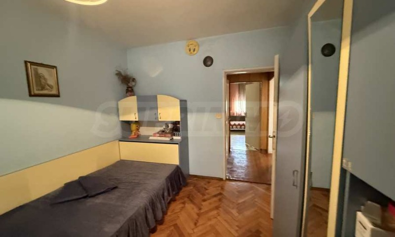 Myytävänä  3 makuuhuonetta Veliko Tarnovo , Tsentar , 112 neliömetriä | 92628883 - kuva [6]