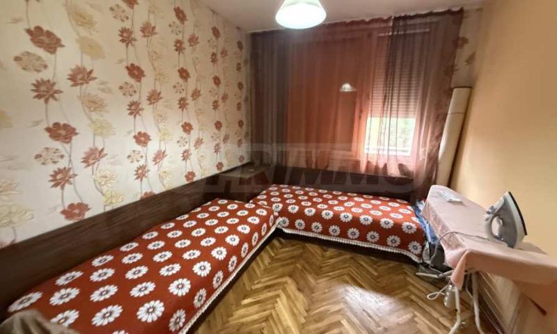 Myytävänä  3 makuuhuonetta Veliko Tarnovo , Tsentar , 112 neliömetriä | 92628883 - kuva [4]