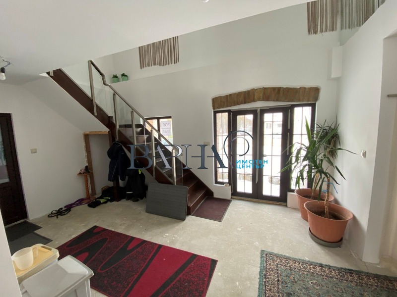 Продава КЪЩА, с. Изгрев, област Варна, снимка 11 - Къщи - 52624549