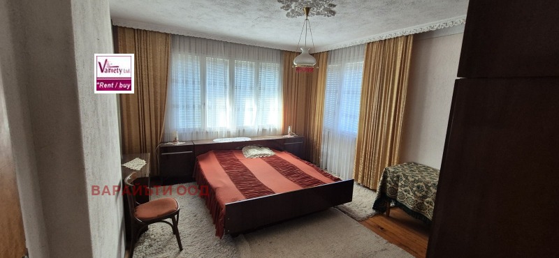 Продава КЪЩА, гр. Костенец, област София област, снимка 3 - Къщи - 53086663