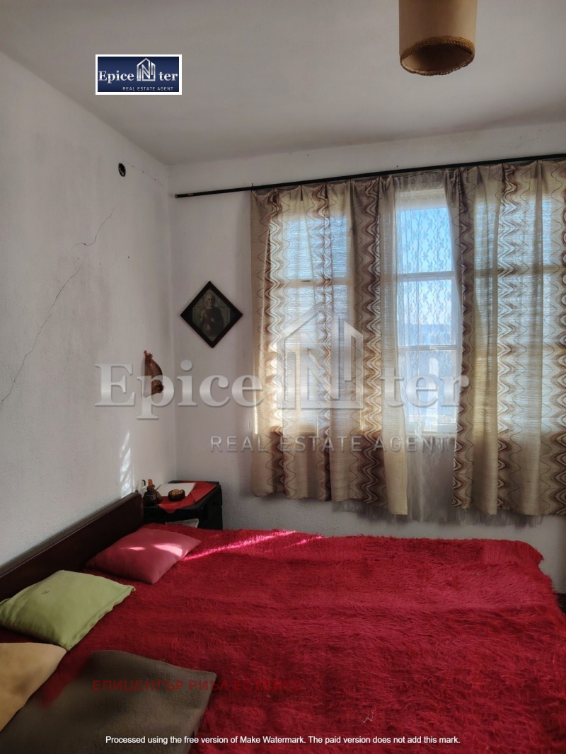 Продава КЪЩА, с. Лобош, област Перник, снимка 7 - Къщи - 53162647