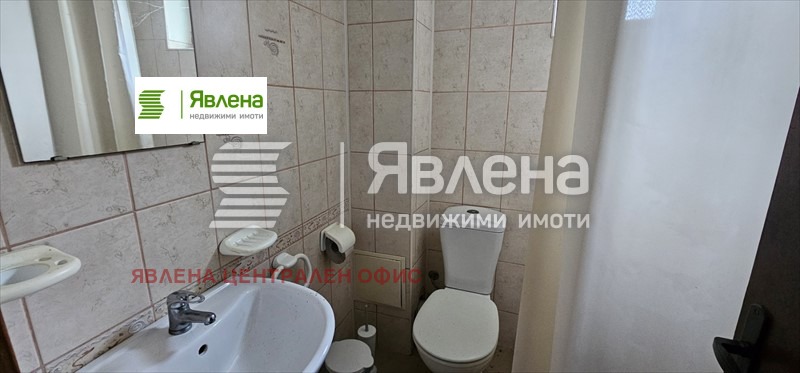 Продава ХОТЕЛ, с. Камен бряг, област Добрич, снимка 8 - Хотели - 54743551