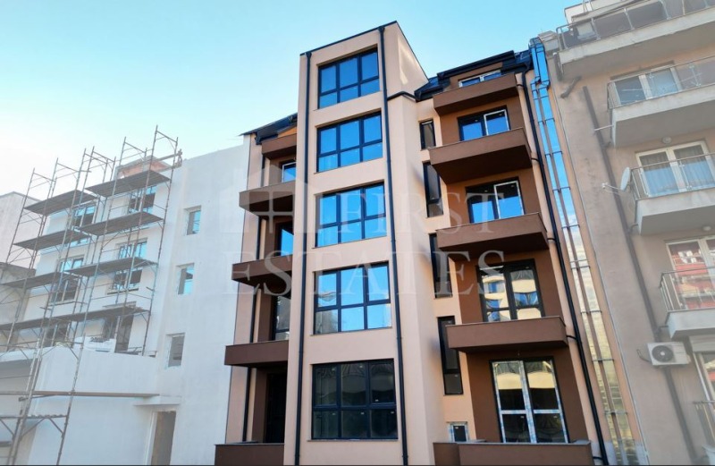 Продава МЕЗОНЕТ в град София, Център - 183 кв.м / 563 000 € » 1 101 132.29 лв., КЕЛЪР УИЛЯМС ЦЕНТЪР