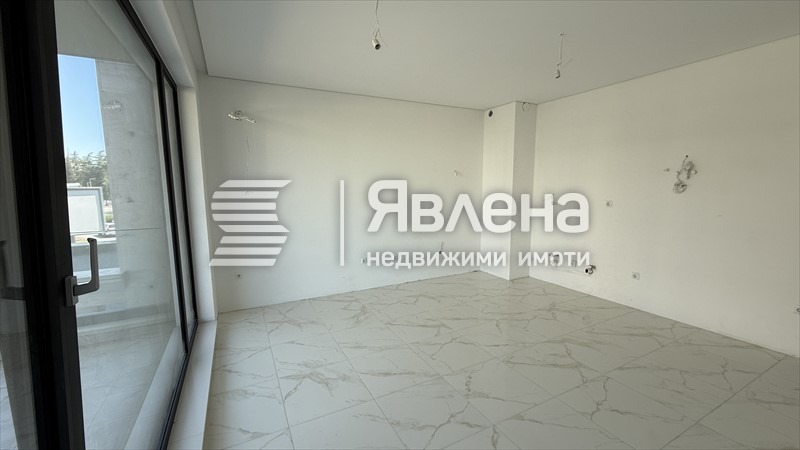 Eladó  1 hálószoba Varna , k.k. Sv.Sv. Konstantin i Elena , 82 négyzetméter | 35426246 - kép [2]
