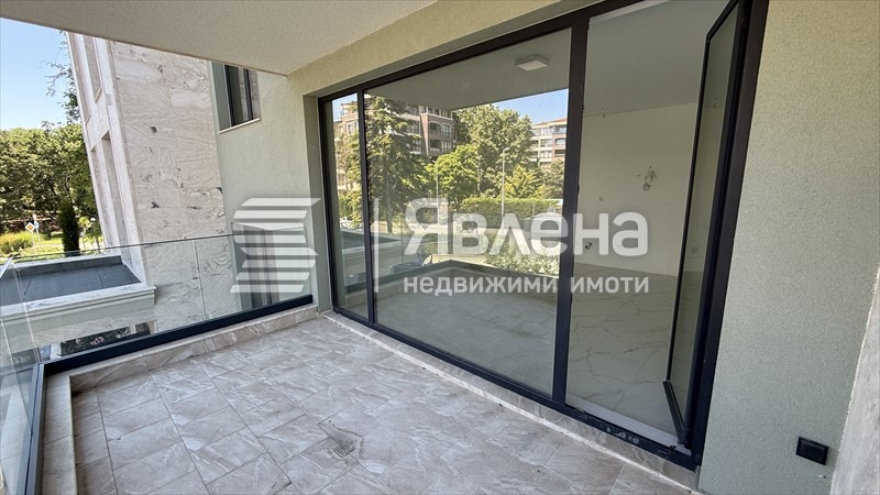 Eladó  1 hálószoba Varna , k.k. Sv.Sv. Konstantin i Elena , 82 négyzetméter | 35426246 - kép [3]
