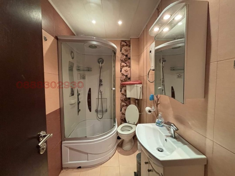 Продава  3-стаен град Хасково , Център , 126 кв.м | 34149925 - изображение [4]