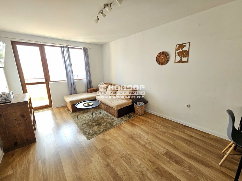 Eladó  2 hálószobás Plovdiv , Centar , 99 négyzetméter | 35589481