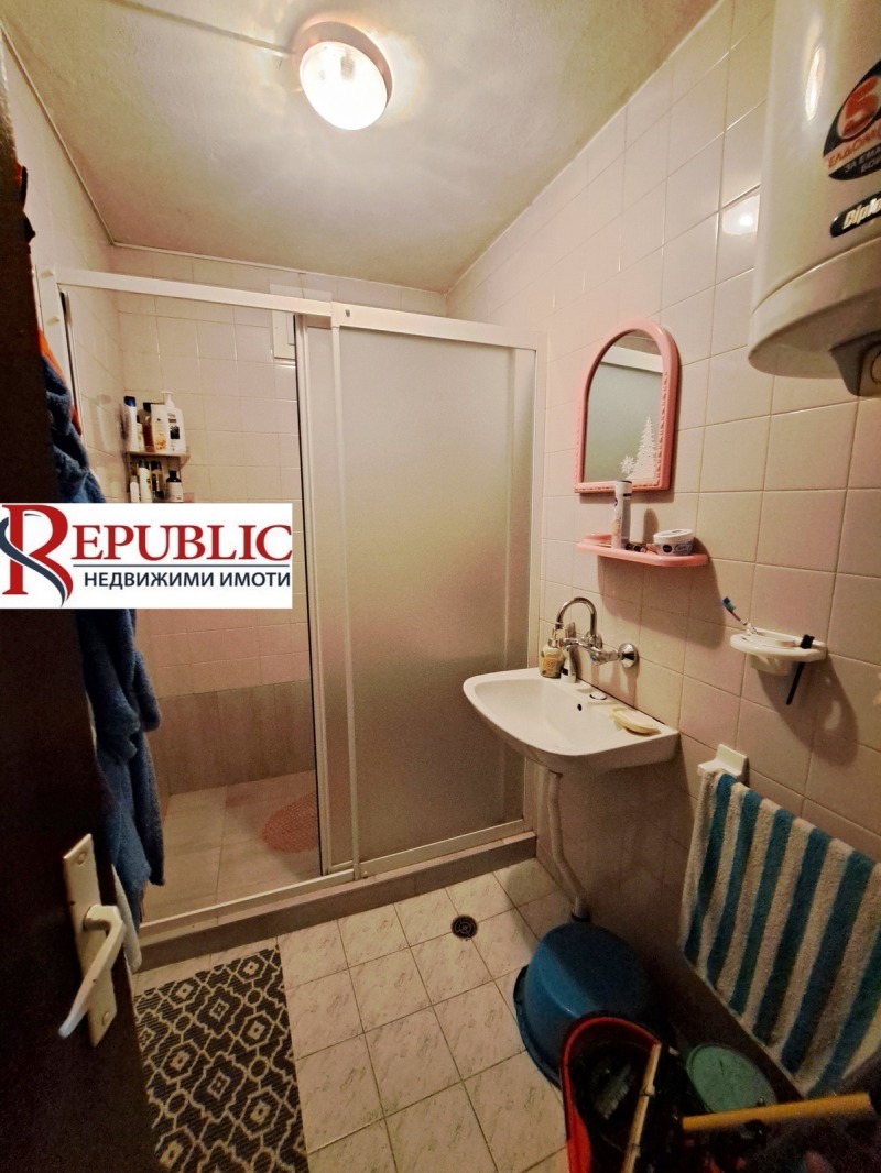 Продава 3-СТАЕН, гр. Варна, Лятно кино Тракия, снимка 6 - Апартаменти - 53324579