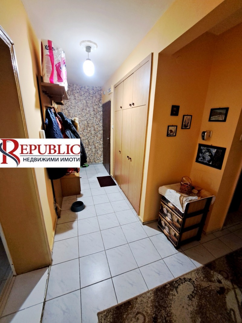 Продава 3-СТАЕН, гр. Варна, Лятно кино Тракия, снимка 4 - Апартаменти - 53324579