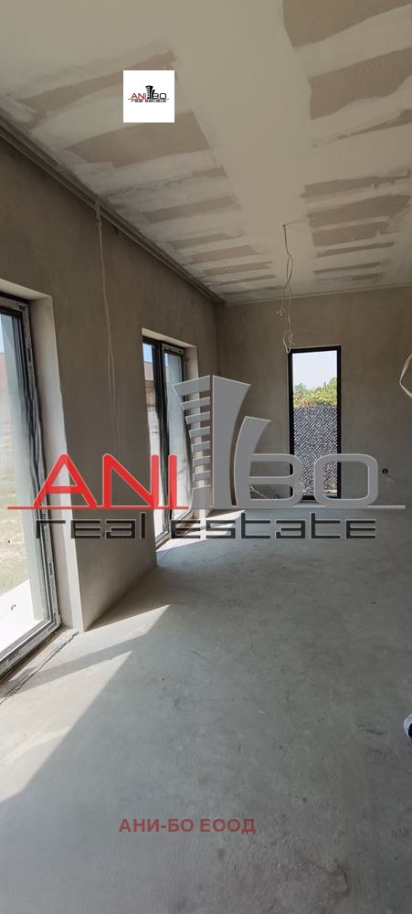 Продава КЪЩА, област Варна, с. Приселци • 269000 € • 56283242 — Holmes.bg