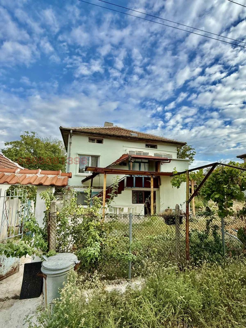 Продава КЪЩА, с. Ново Кономлади, област Благоевград