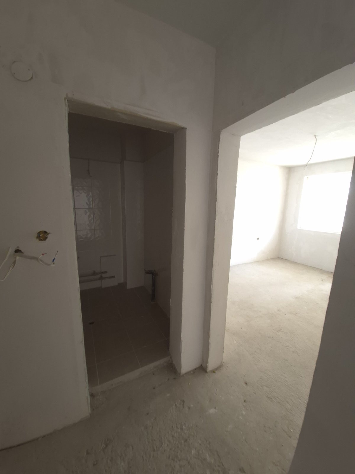 Продава 3-СТАЕН, гр. Плевен, 9-ти квартал, снимка 2 - Апартаменти - 50389225