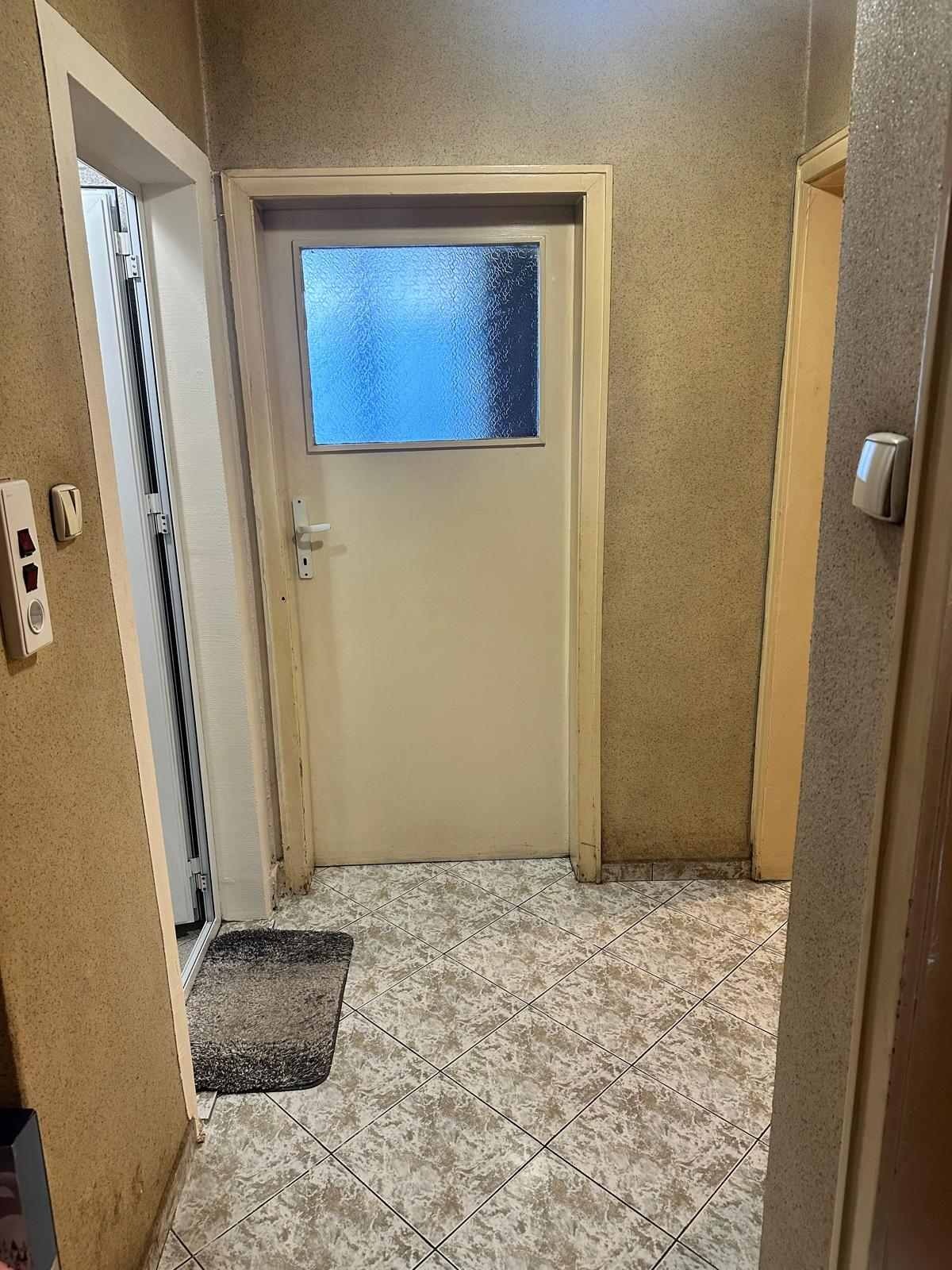 Продава МНОГОСТАЕН, гр. Кърджали, Център, снимка 7 - Апартаменти - 54937358
