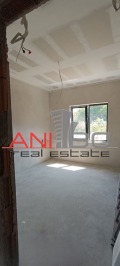 Продава КЪЩА, област Варна, с. Приселци • 269000 € • 56283242 — Holmes.bg