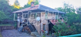 Продажба на имоти в с. Тодореците, област Габрово - изображение 5 