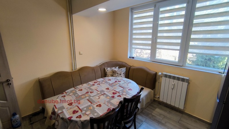 En venta  1 dormitorio Ruse , Vazrazhdane , 62 metros cuadrados | 19380822 - imagen [3]