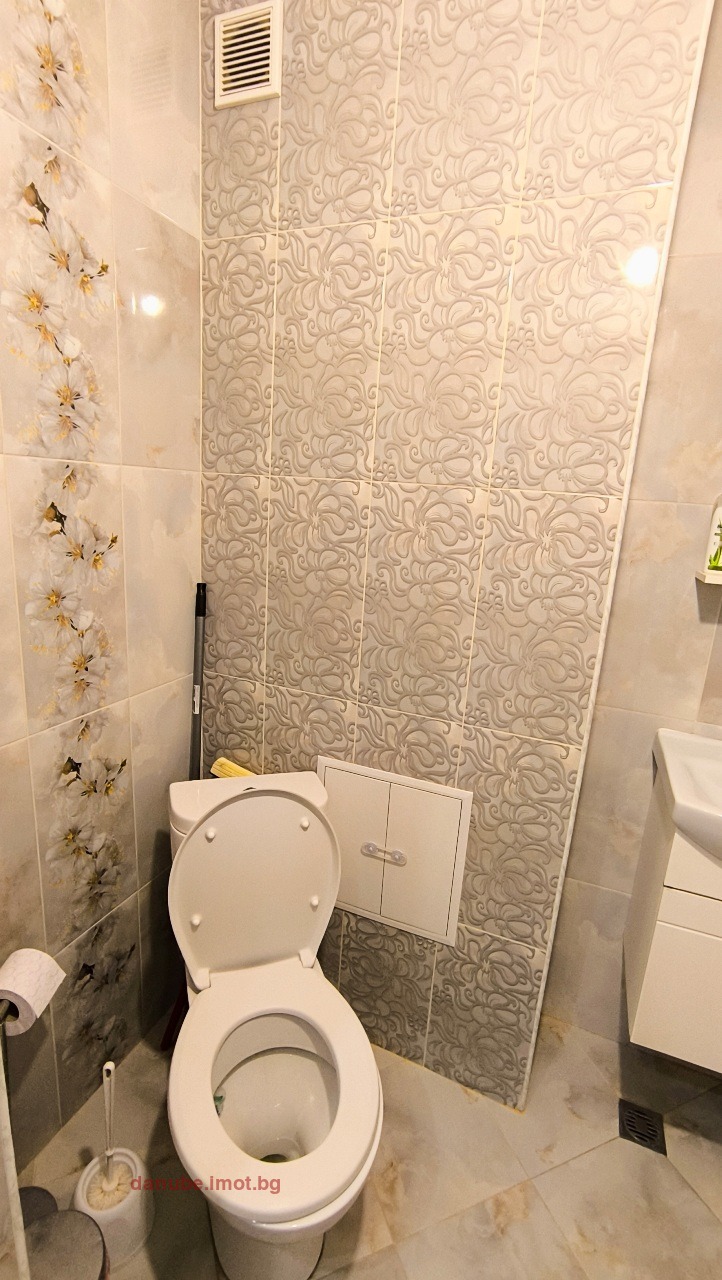 En venta  1 dormitorio Ruse , Vazrazhdane , 62 metros cuadrados | 19380822 - imagen [12]