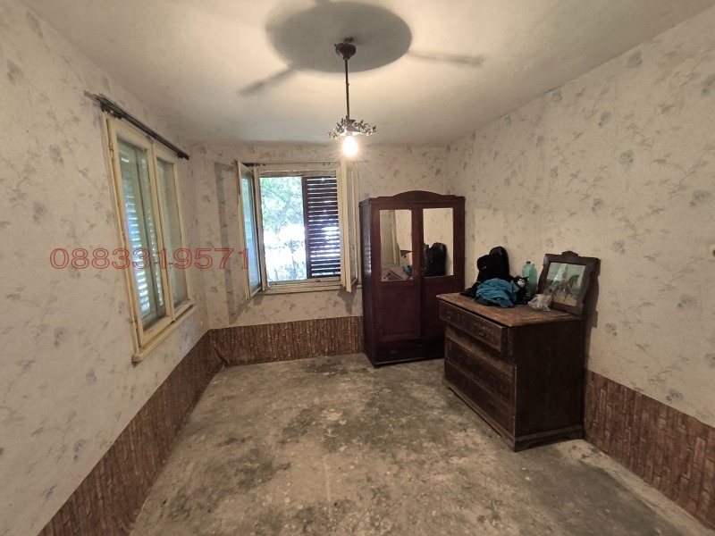 Продава КЪЩА, с. Тияновци, област Видин, снимка 6 - Къщи - 52780293