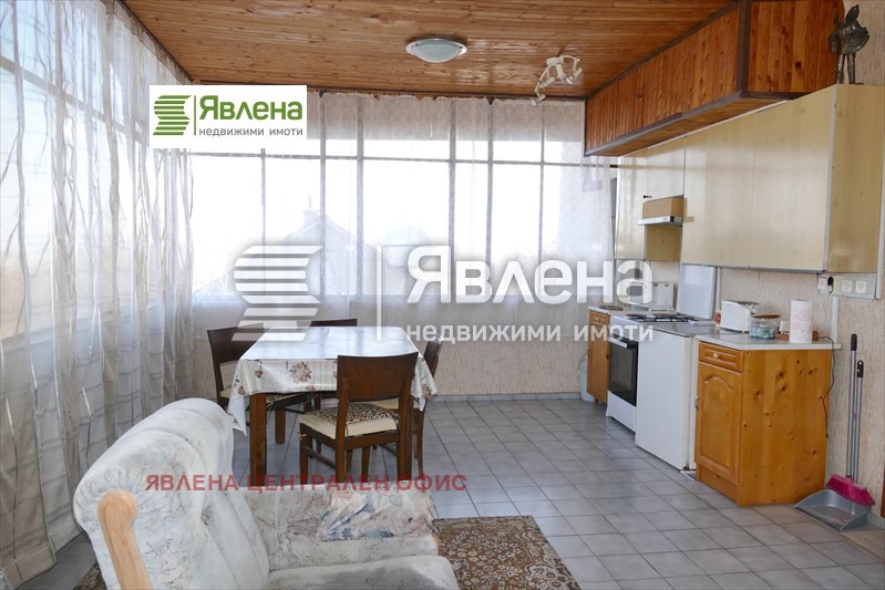 Продава КЪЩА, с. Извор, област София област, снимка 16 - Къщи - 49069275