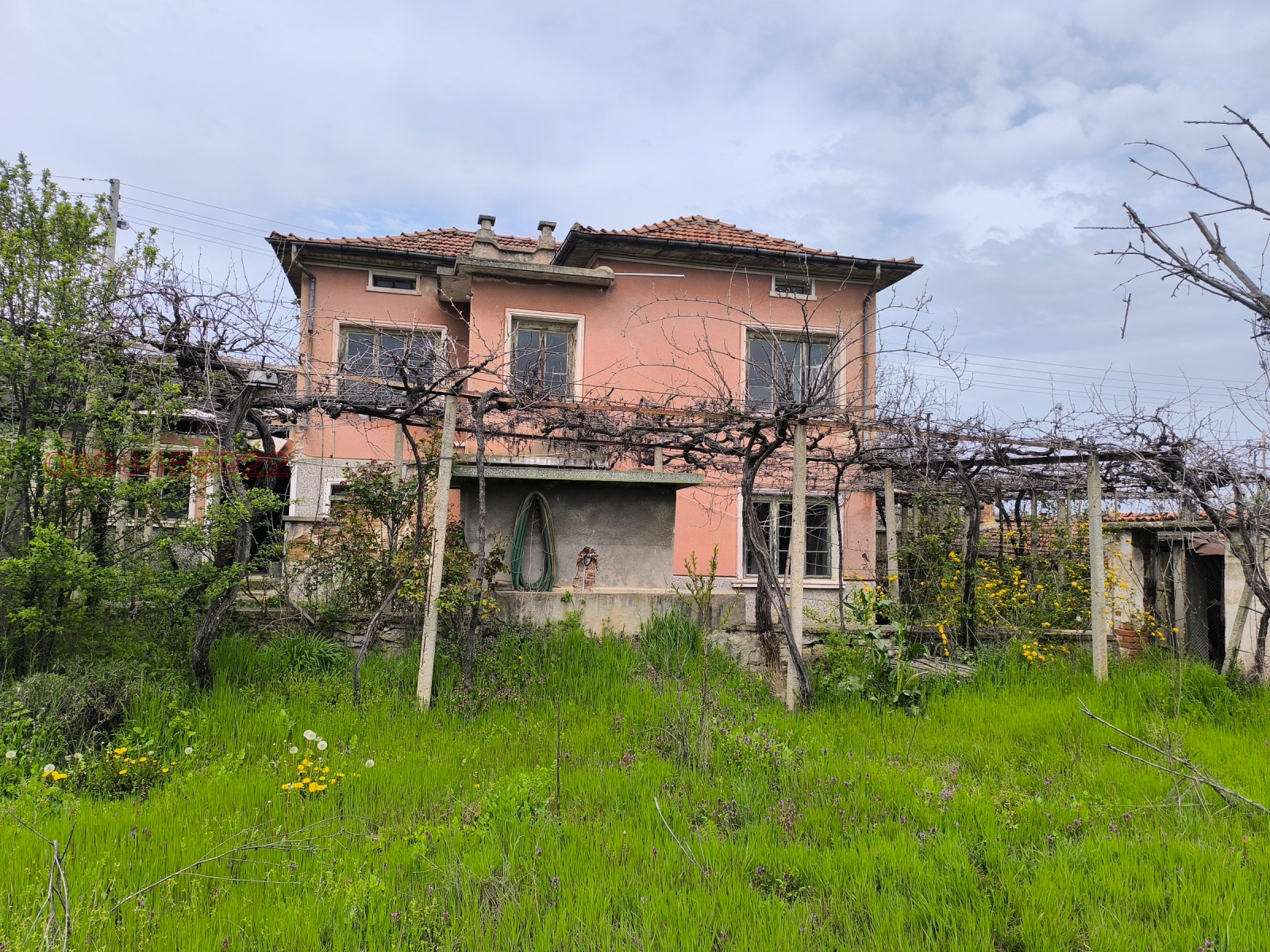 Продава КЪЩА, с. Яворово, област Стара Загора