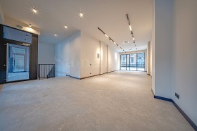 МАГАЗИН, 153 m2