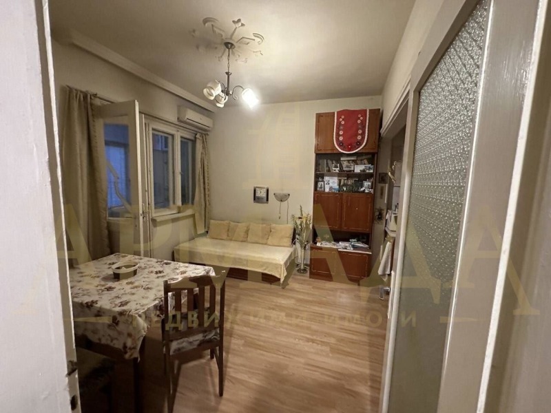 Til salg  1 soveværelse Plovdiv , Tsentar , 65 kvm | 99170321 - billede [3]