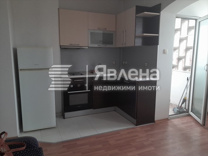 Продава 2-СТАЕН, гр. Пловдив, Младежки Хълм, снимка 5 - Апартаменти - 54569940