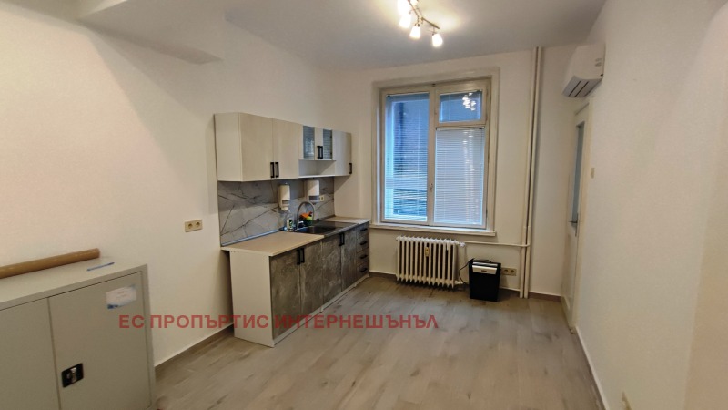 Na prodej  2 ložnice Sofia , Centar , 96 m2 | 44741693