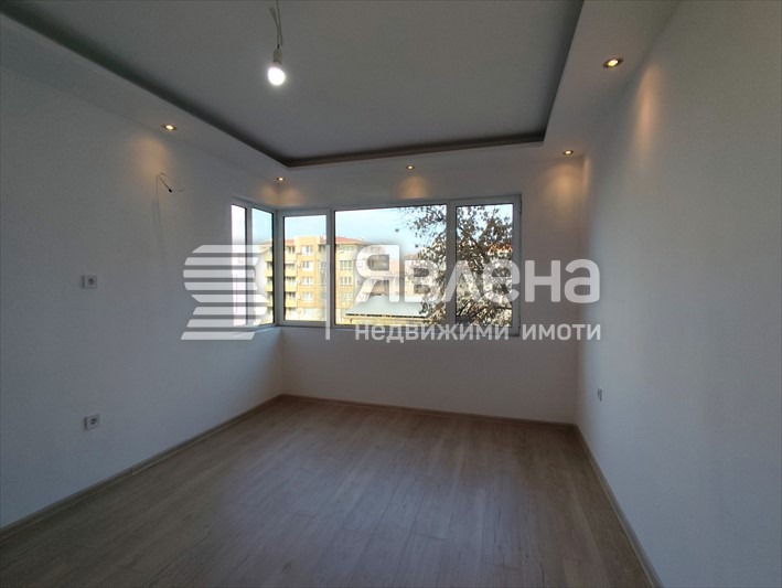 Продава  3-стаен град Пловдив , Кършияка , 72 кв.м | 59155712