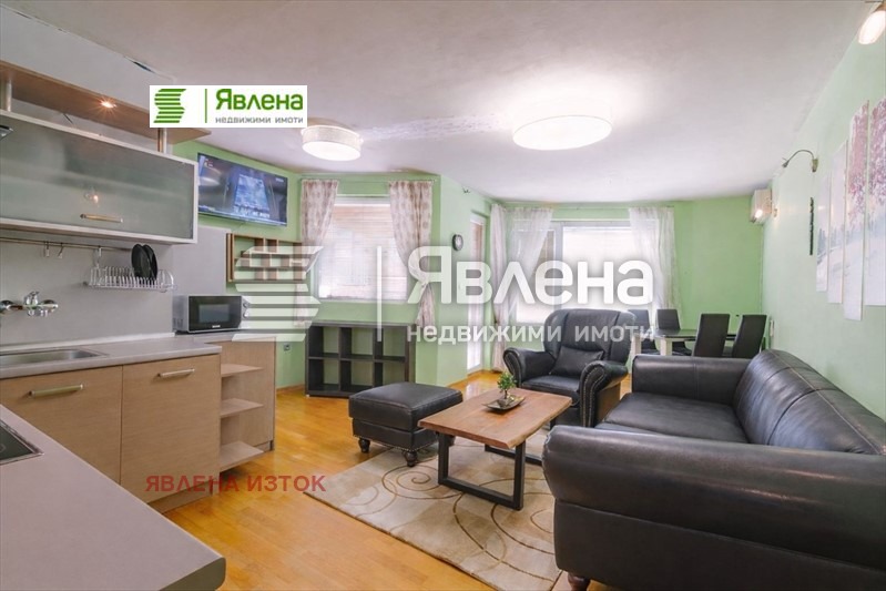 Продава 3-СТАЕН, гр. София, Център