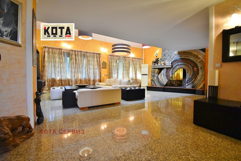 Eladó  Ház Sofia , v.z.Kinocentara , 556 négyzetméter | 45950164 - kép [8]