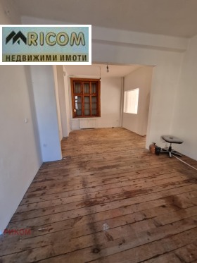 2 bedroom Idealen tsentar, Pleven 5