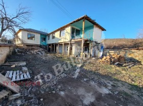 Maison Ptchelichte, région Veliko Tarnovo 3