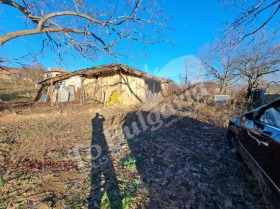 Casa Pcieliște, regiunea Veliko Tarnovo 6