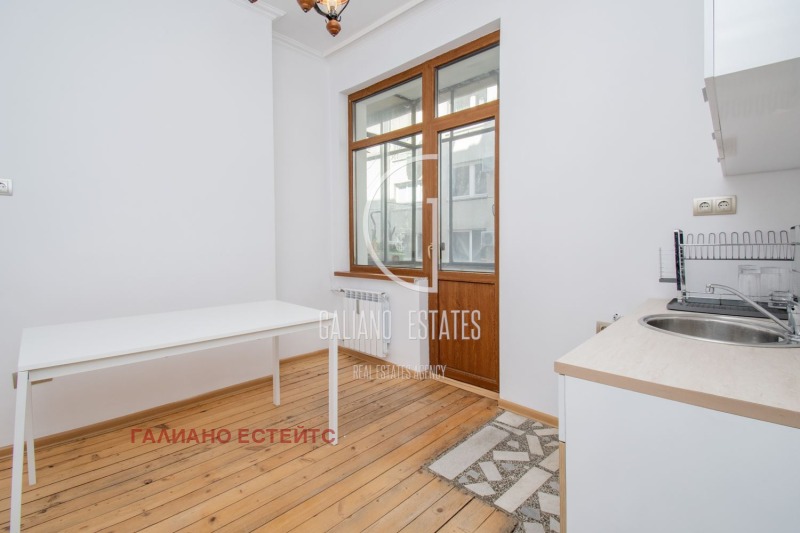 Продава  2-стаен град София , Център , 85 кв.м | 52323129 - изображение [8]