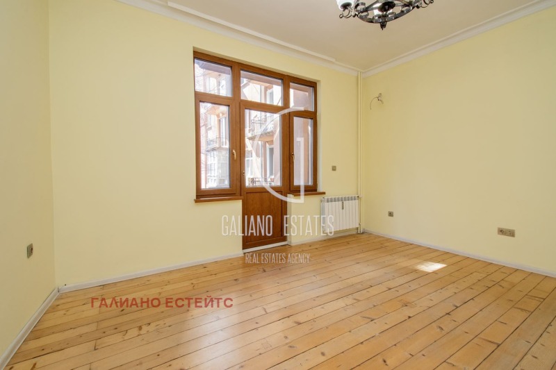 Продава  2-стаен град София , Център , 85 кв.м | 52323129 - изображение [6]