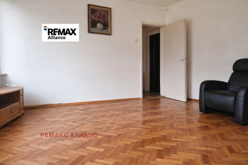 Продава 2-СТАЕН, гр. София, Западен парк