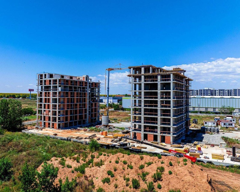 Продава 3-СТАЕН, гр. Бургас, област Бургас, снимка 2 - Апартаменти - 52690430