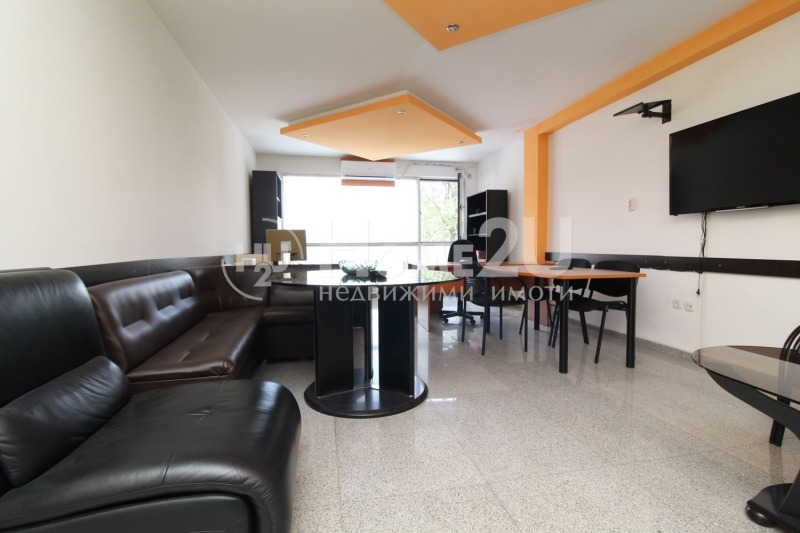 Til salg  Kontor Plovdiv , Karshiyaka , 80 kvm | 70610901 - billede [2]