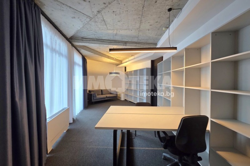 Продава ОФИС, гр. София, Банишора, снимка 4 - Офиси - 52072635