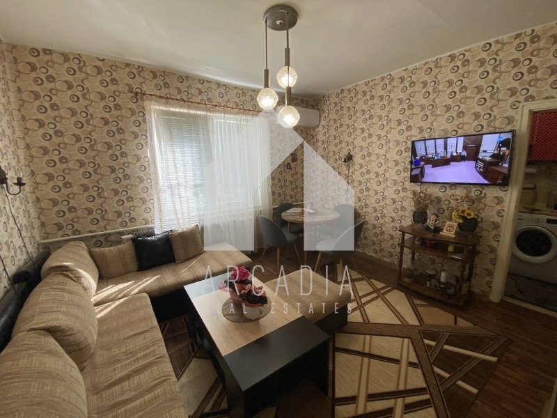 Продава ЕТАЖ ОТ КЪЩА, гр. Асеновград, област Пловдив, снимка 2 - Етаж от къща - 54022497